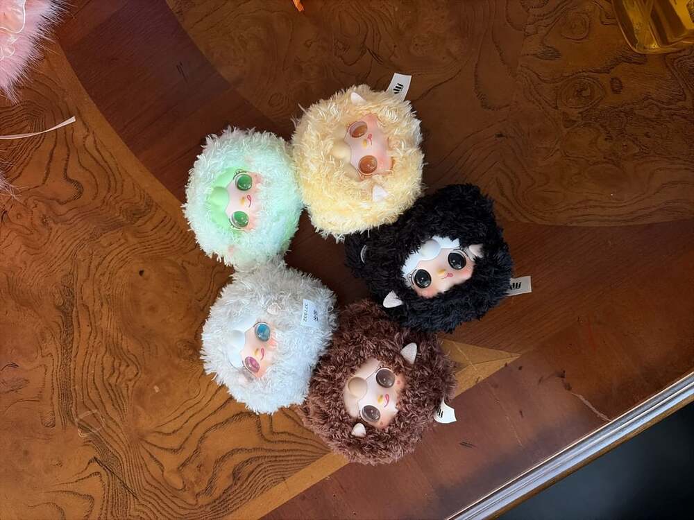 Yooki plush pendants set. Of 5